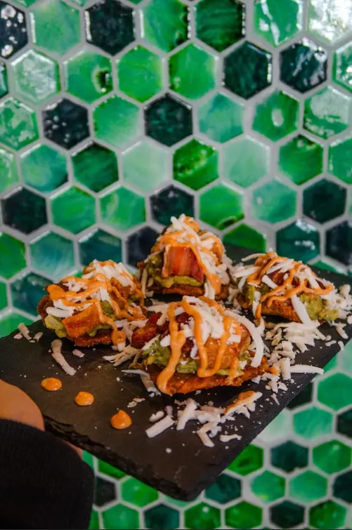 4UDS PATACONES DE CHICHARRÓN 